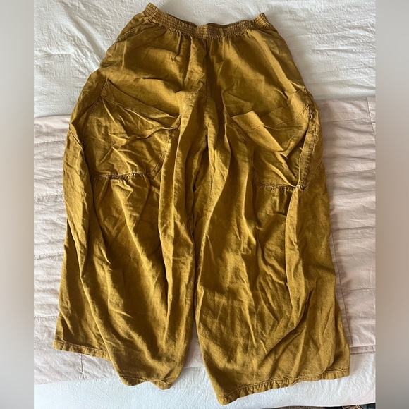Women's Mustard Wide-Leg Pants - Picture 4 of 8
